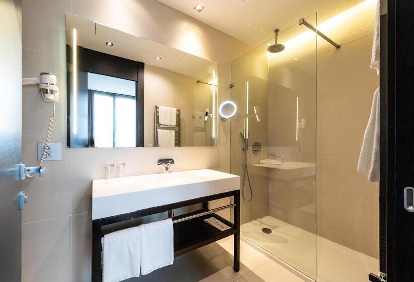 سوییت سوپریور, Duparc Contemporary Suites