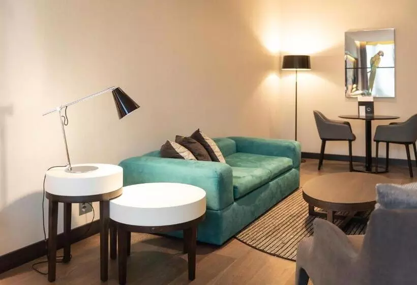 سوییت جونیور سوپریور, Duparc Contemporary Suites