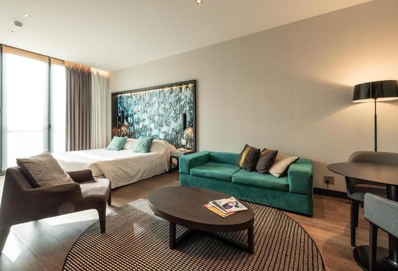 سوییت جونیور سوپریور, Duparc Contemporary Suites