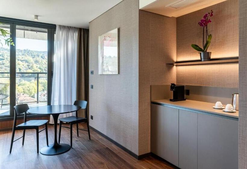 سوئیت جونیور با تراس, Duparc Contemporary Suites