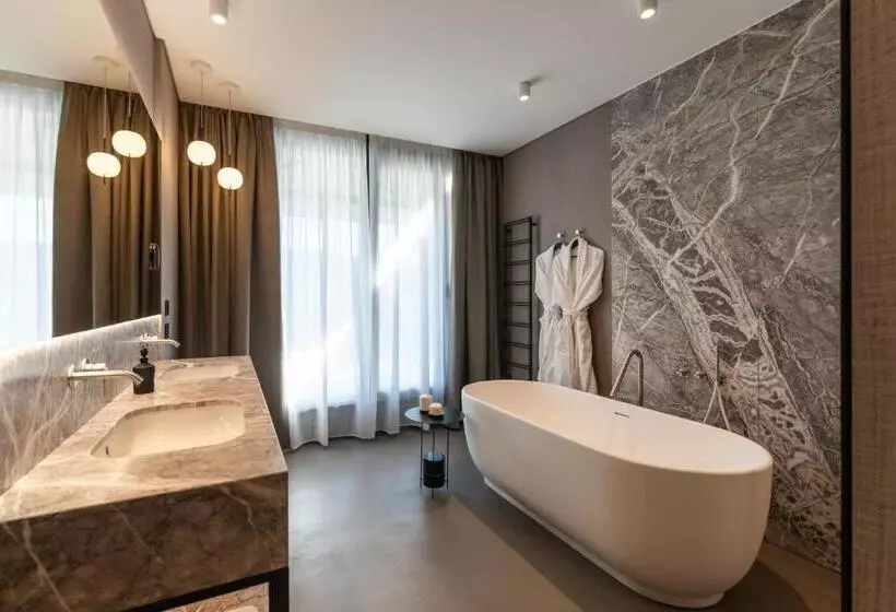 سوئیت جونیور با تراس, Duparc Contemporary Suites