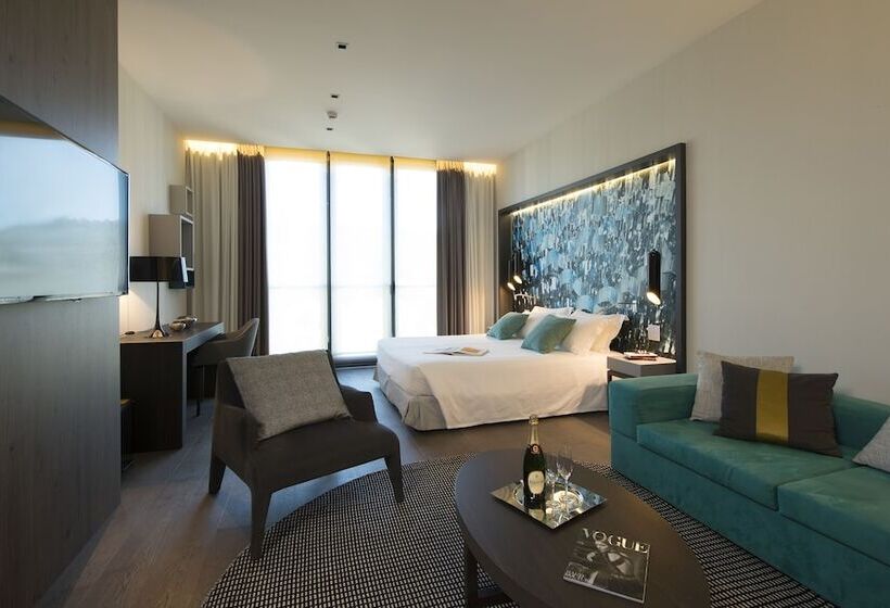 سوییت جونیور سوپریور, Duparc Contemporary Suites