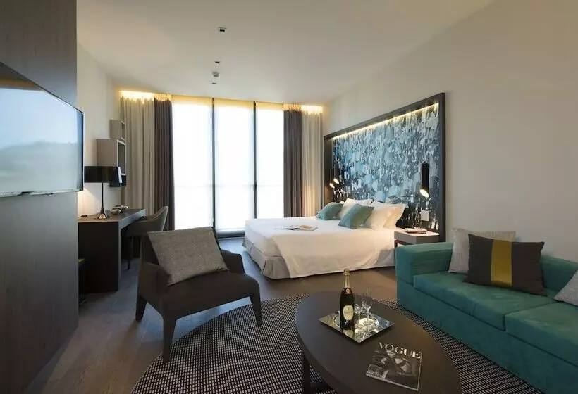 سوییت جونیور سوپریور, Duparc Contemporary Suites