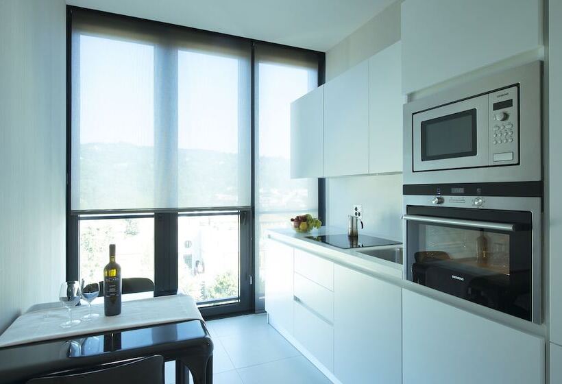 سوییت لوکس, Duparc Contemporary Suites