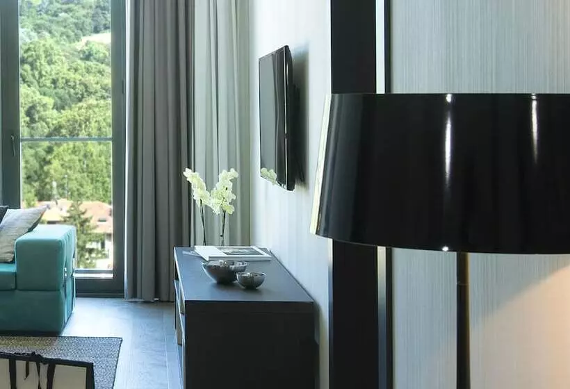 سوییت لوکس, Duparc Contemporary Suites