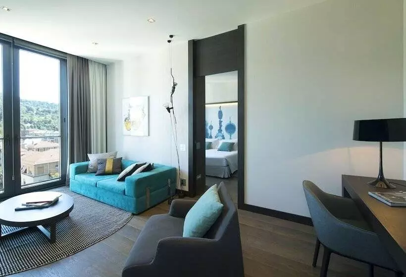 سوییت سوپریور, Duparc Contemporary Suites