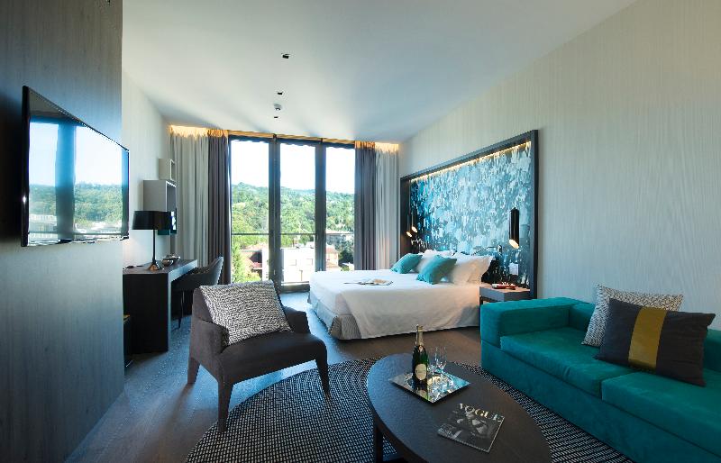 سوییت جونیور لوکس, Duparc Contemporary Suites