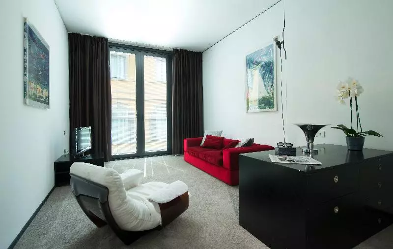 سوییت, Duparc Contemporary Suites