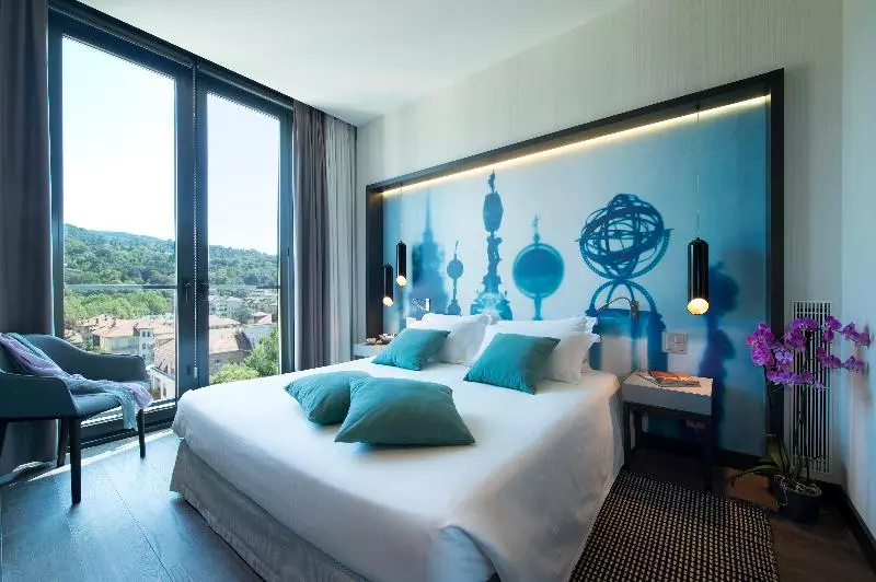سوییت سوپریور, Duparc Contemporary Suites