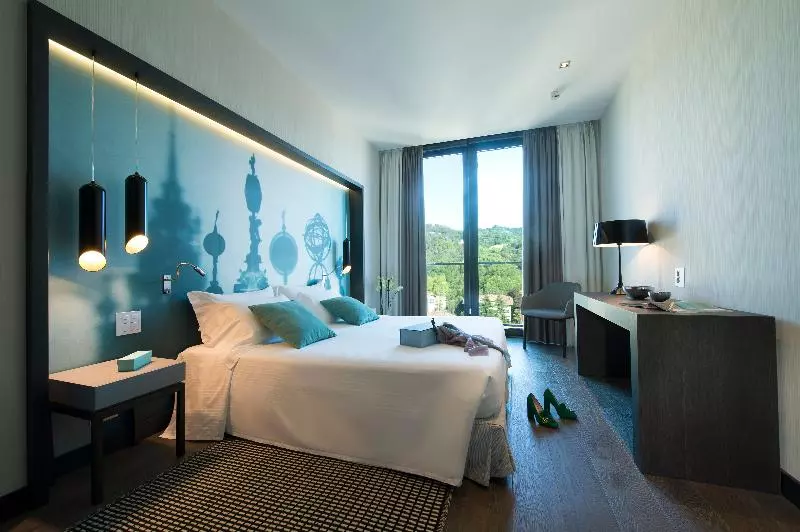 سوییت لوکس, Duparc Contemporary Suites