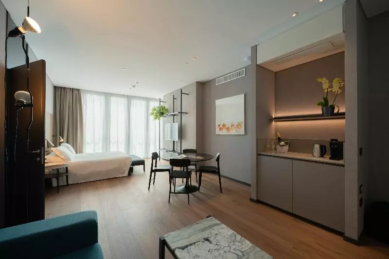 سوئیت 2 خوابه, Duparc Contemporary Suites