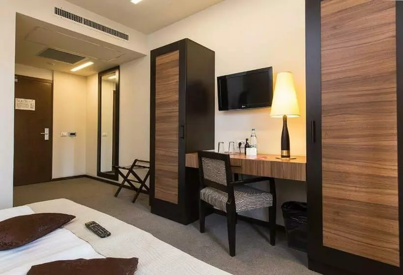 اتاق استاندارد, Europa Royale Bucharest