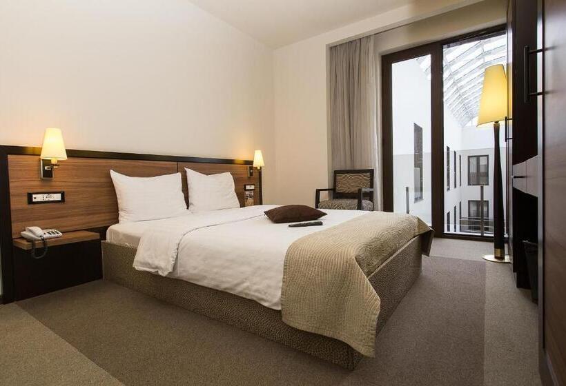 اتاق استاندارد, Europa Royale Bucharest