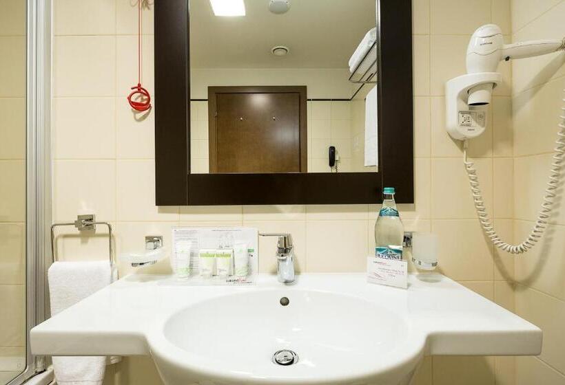 اتاق لوکس, Europa Royale Bucharest