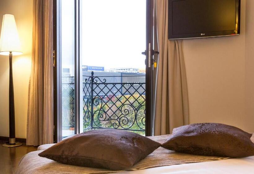 اتاق لوکس, Europa Royale Bucharest