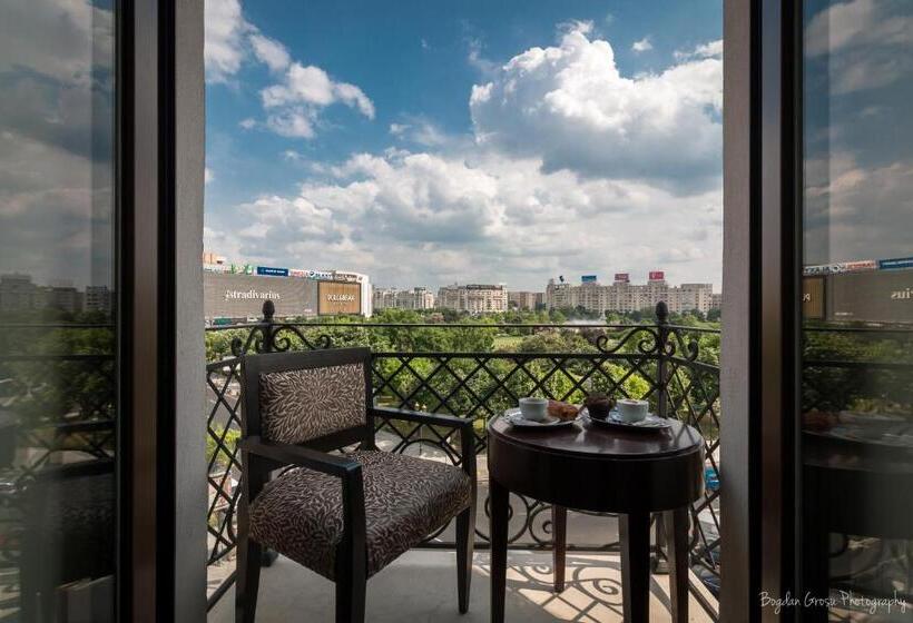 اتاق لوکس, Europa Royale Bucharest