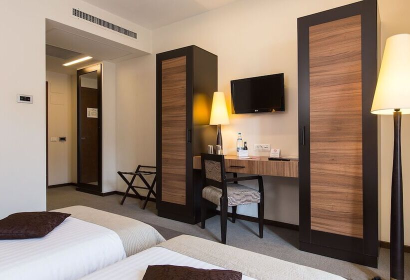 اتاق استاندارد, Europa Royale Bucharest