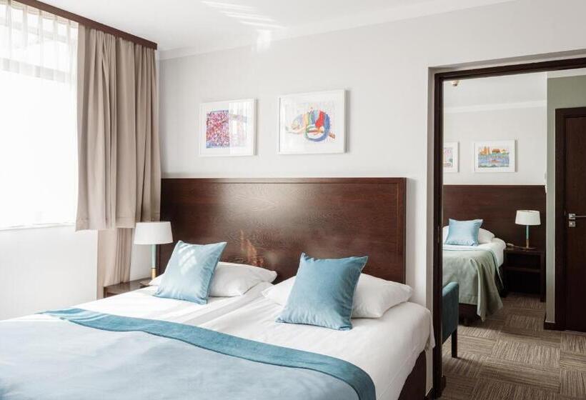 经典家庭房间, Europeum