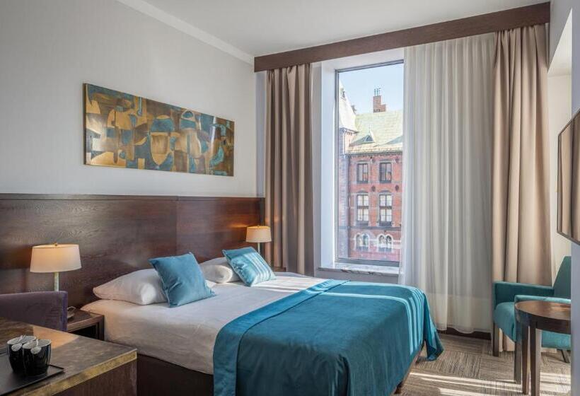 古典房间, Europeum