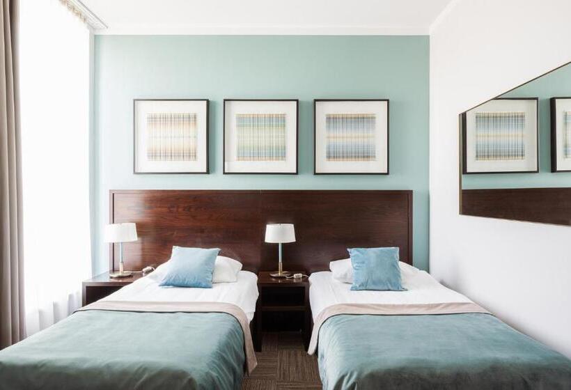 古典房间, Europeum