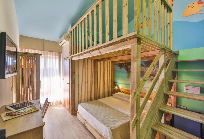 Camera Quadrupla Superiore, Fabrizio