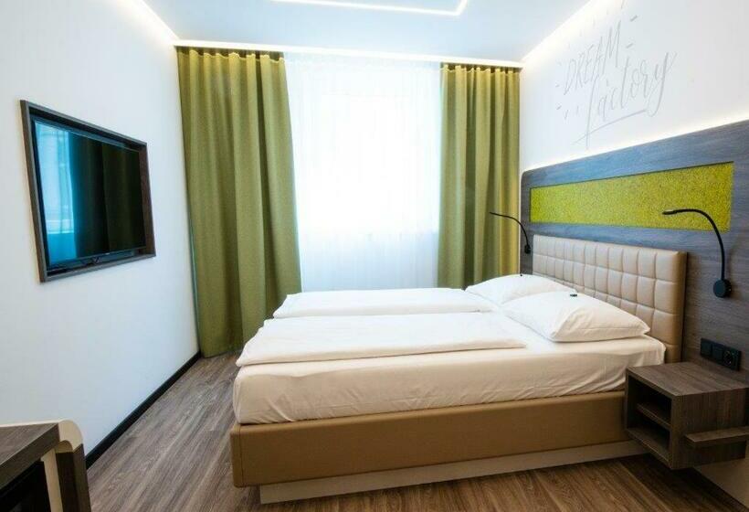 Номер Стандарт, Feichtinger Graz