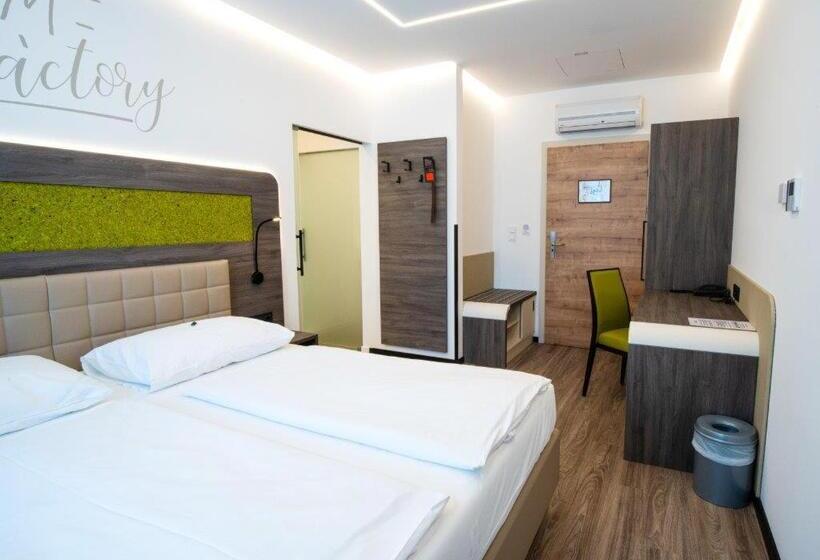 Семейный Номер, Feichtinger Graz