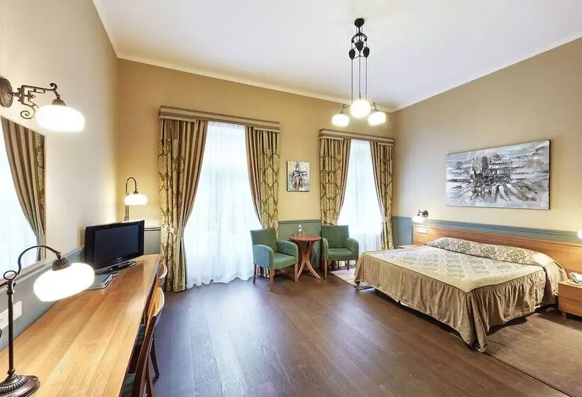 اتاق سوپریور, Frapolli Hotel On Deribasivska Street