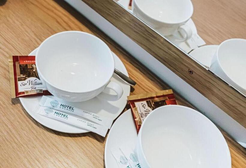 غرفة قياسية فردية, Gromada Warszawa Centrum