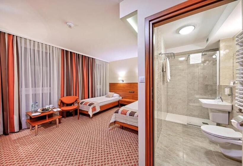 غرفة ديلوكس, Gromada Warszawa Centrum