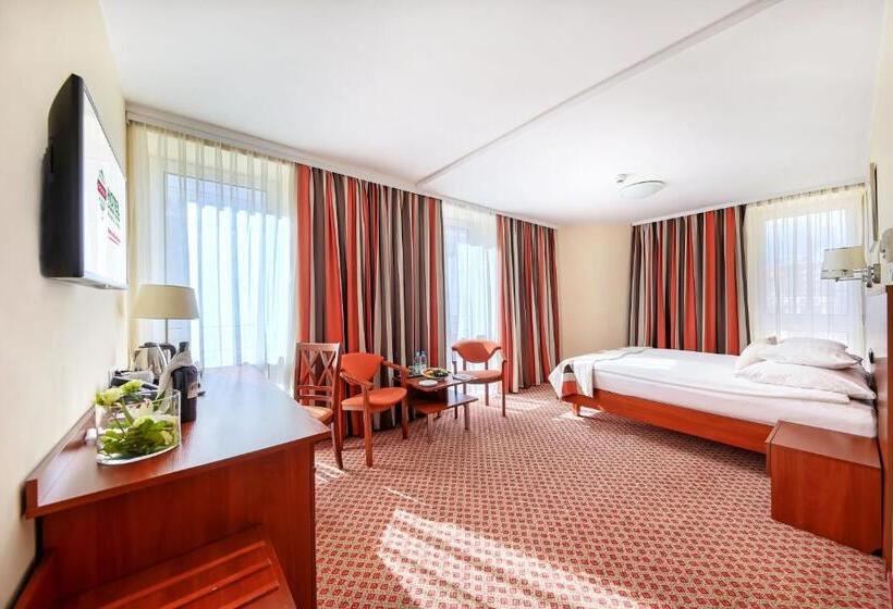 غرفة ديلوكس, Gromada Warszawa Centrum