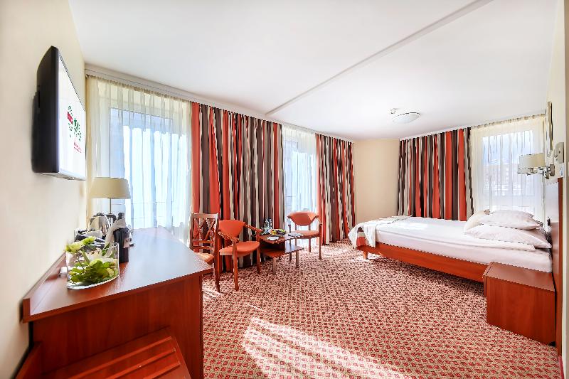 Номер Deluxe, Gromada Warszawa Centrum