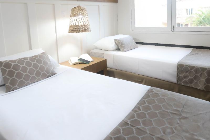 غرفة قياسية, Gromada Warszawa Centrum