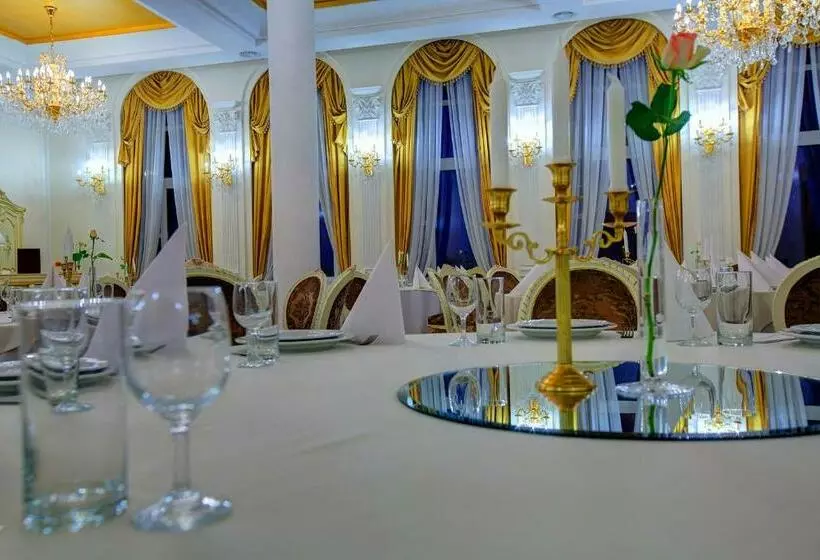 اتاق استاندارد یک نفره, Holiday Park