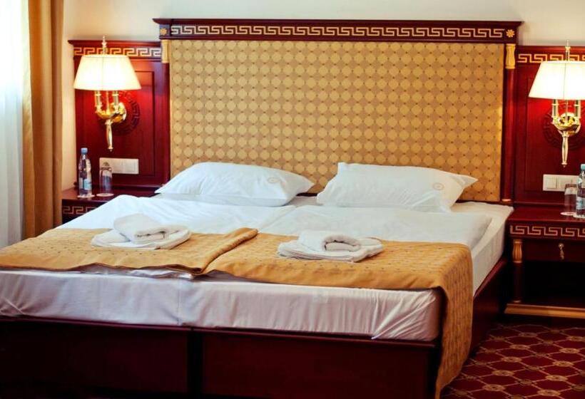 Номер Deluxe, Holiday Park