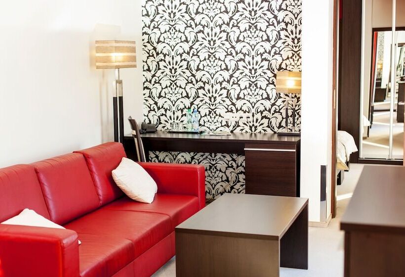 Апартаменты 1 Спальня, Hotton