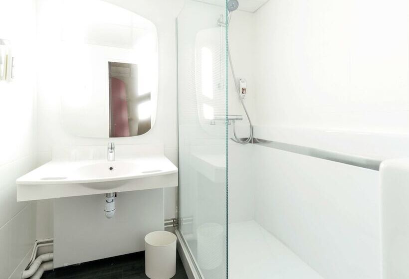 Номер Стандарт, Ibis Rouen Centre Champ De Mars