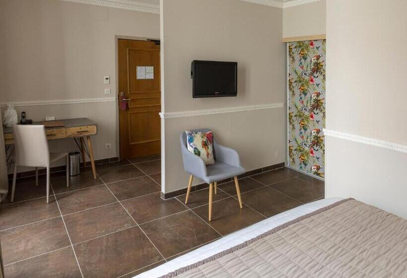 חדר סטנדרט, Jean Moët