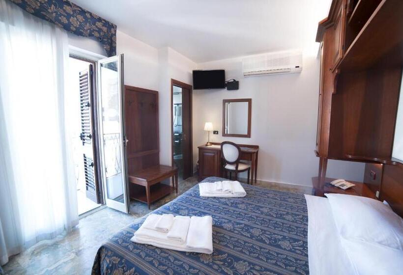 스탠다드 트리플 룸, La Giara