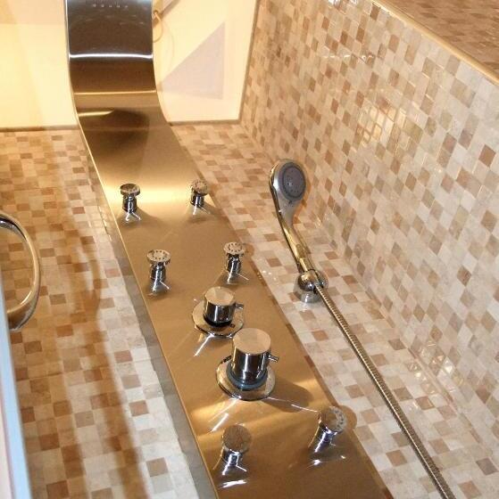 컴포트 룸, La Giara