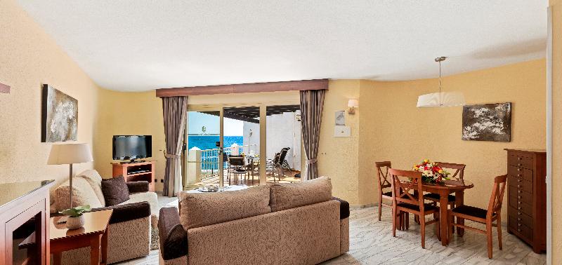 استودیوی استاندارد, Macdonald Leila Playa Resort