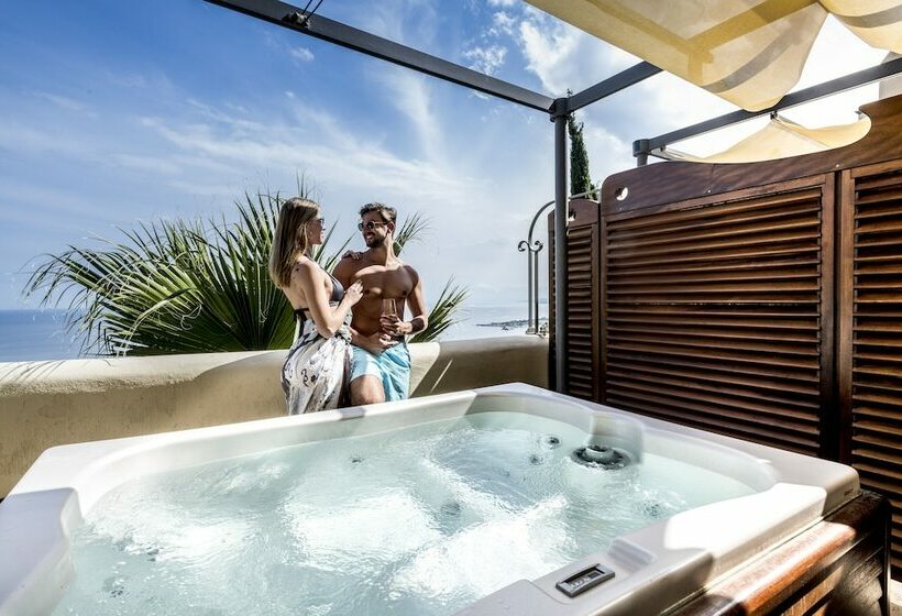 オーシャンビューデラックスルーム, Metropole Taormina