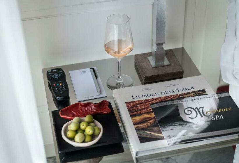 シティビューのスーペリアルーム, Metropole Taormina