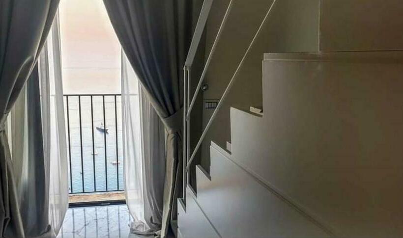 Полулюкс Вид на Море, Metropole Taormina