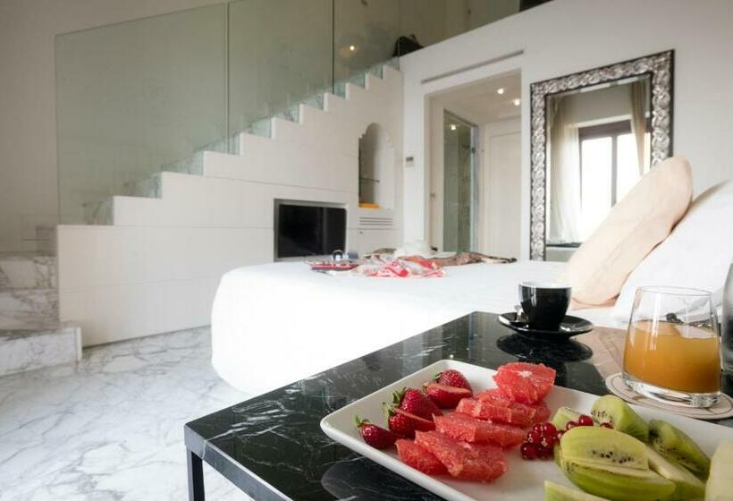 オーシャンビュージュニアスイート, Metropole Taormina