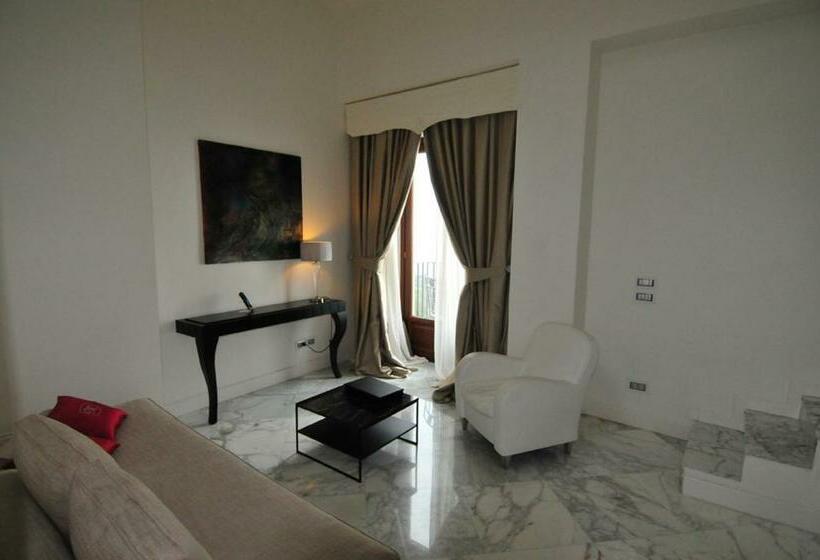 オーシャンビュースイート, Metropole Taormina