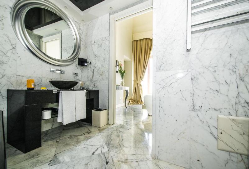 オーシャンビュージュニアスイート, Metropole Taormina