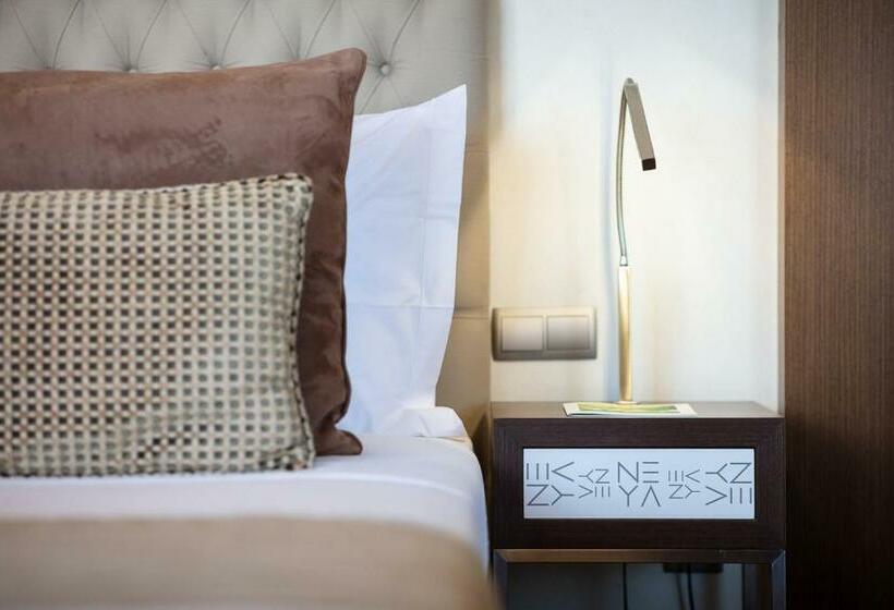 سوییت, Neya Lisboa