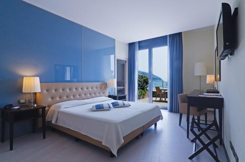 Номер Deluxe Вид на Море, Riviera Dei Fiori