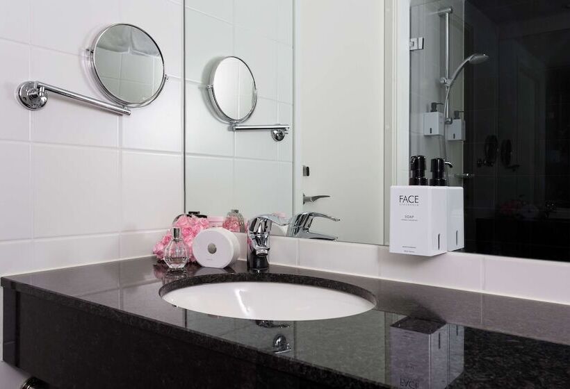 חדר סופריור, Scandic Rock City